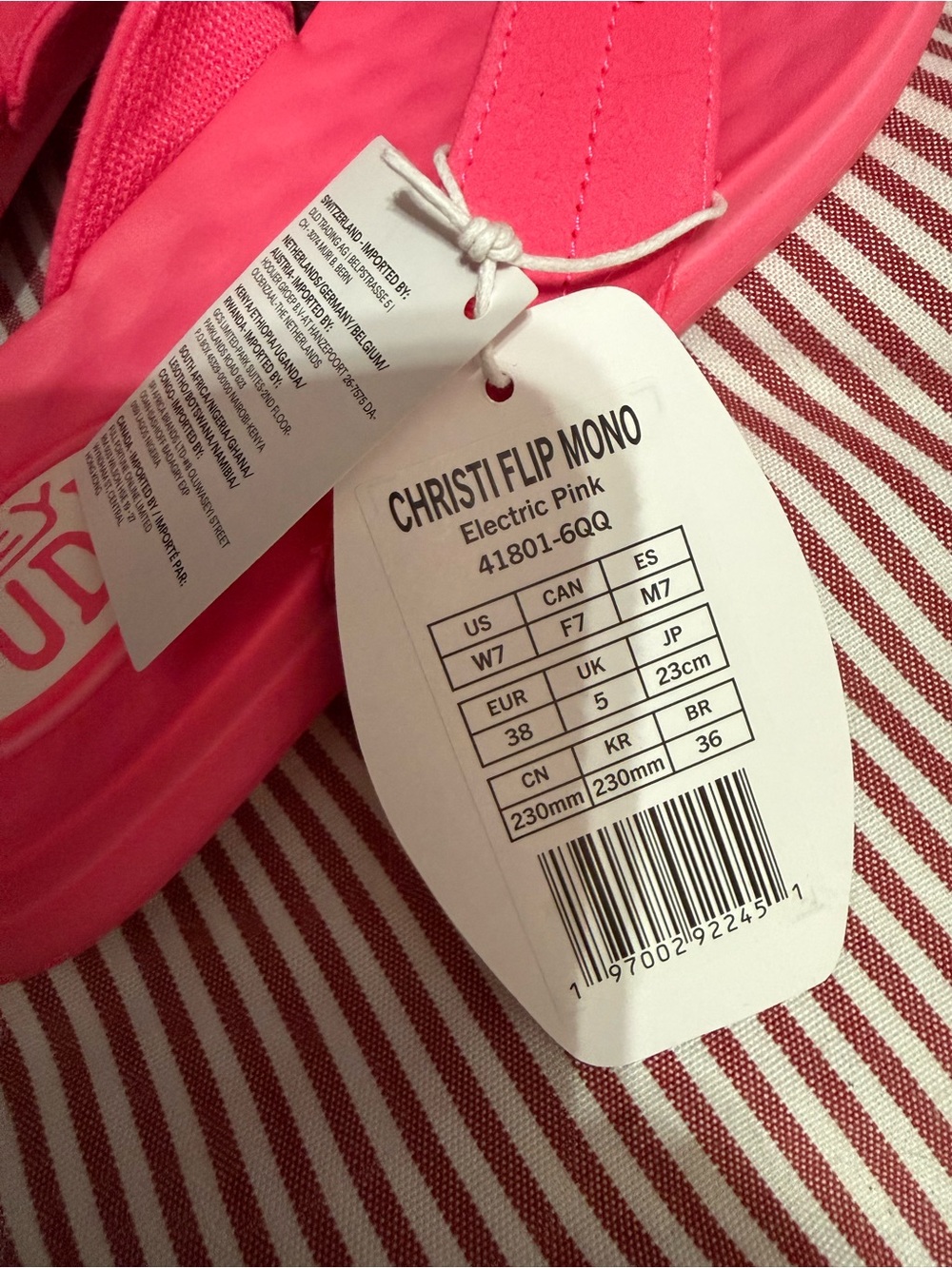 Hey Dude Pink Flip Flop Sandals Size 7 - Picture 3 of 4